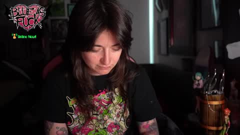 Blue online show from May 22, 2:29 am