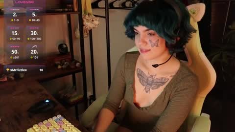 Blue online show from December 13, 4:43 am