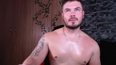 blueeyeboy0 online show from May 26, 9:04 am