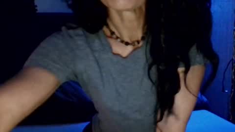 Blueeyedlie online show from March 12, 1:40 pm