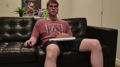 blueeyedtallguy online show from October 8, 1:57 am