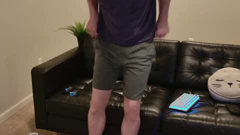 blueeyedtallguy online show from September 14, 2:36 am