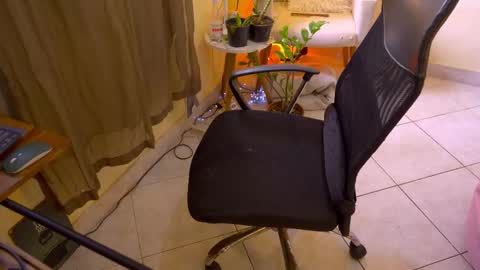 FLORAA online show from February 22, 11:46 am