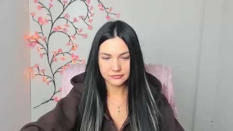 Kelly online show from February 24, 6:27 am