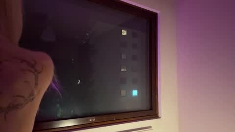 Burn online show from February 24, 8:34 pm