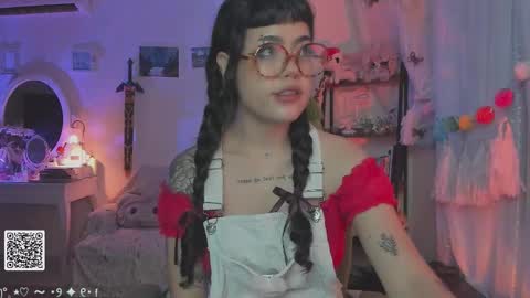 Snapshot of blushing_nymph chatting on September 26, 1:35 am   Im Nym  Justa nymph on twitter and IG online show from September 26, 1:35 am