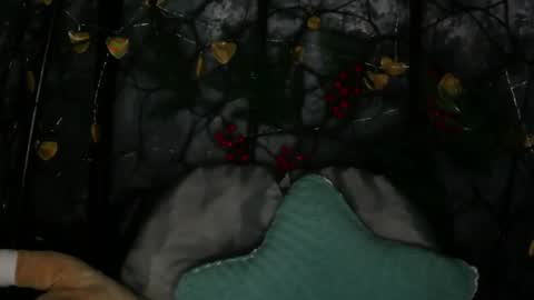 blushing_star online show from March 31, 4:29 pm