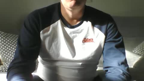 bobby_113 online show from March 14, 9:13 am