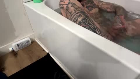 Bodyart85 19 online show from January 31, 12:18 pm