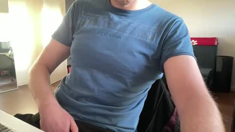 ask me online show from December 20, 8:49 am