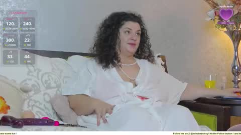 BohoBabeLaxy online show from October 6, 7:04 am