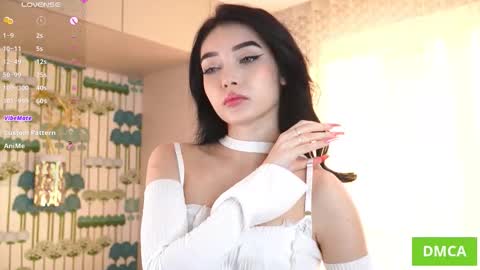 Akemi online show from January 16, 5:49 am