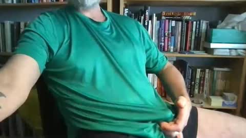 Snapshot of bonderbarney chatting on February 8, 5:08 pm BonderBarney online show from February 8, 5:08 pm