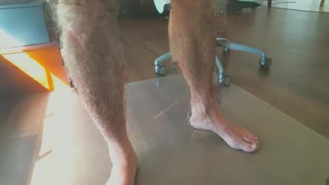 Snapshot of bone2play chatting on October 22, 3:24 pm FRECKLES online show from October 22, 3:24 pm