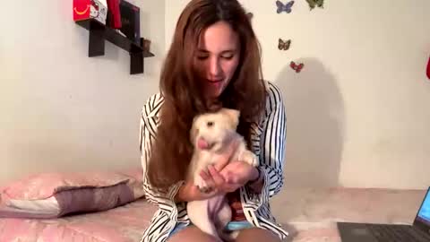 Bonnie online show from March 29, 5:14 pm