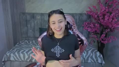 Bonnie  online show from May 21, 2:34 pm