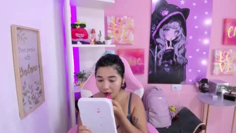 Bonnie online show from November 3, 10:55 pm