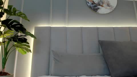 Bonnie online show from March 7, 2:15 am