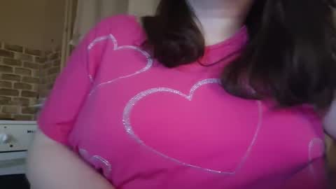 Bonnie online show from April 2, 8:16 pm