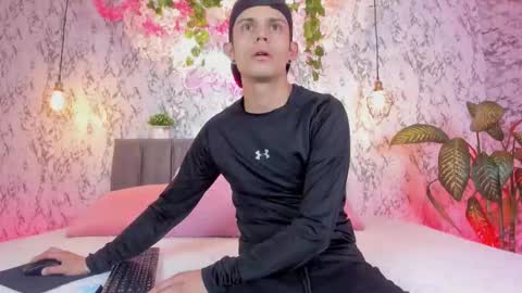 bonny_and_carrot online show from February 23, 7:05 pm