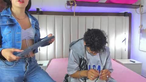 bonny_bonss online show from October 27, 7:14 pm