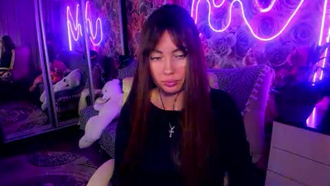 Mira online show from October 16, 9:02 pm