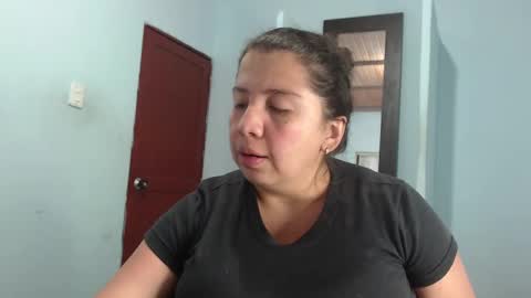 Luciana independent model online show from January 12, 8:25 pm