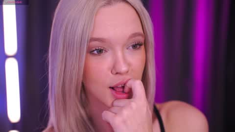 Alina online show from April 8, 7:11 am