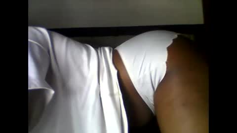 boobylicious012 online show from June 1, 6:37 am
