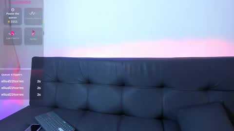 BoomChikawow online show from March 4, 11:57 pm