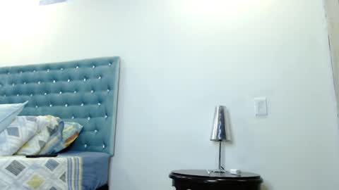 MARIANA online show from October 5, 8:05 pm