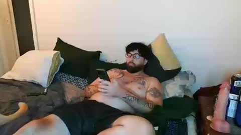 boredandirish21 online show from October 10, 9:30 pm