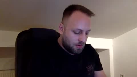 hugo online show from April 19, 2:34 am