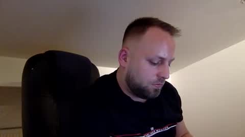 hugo online show from April 25, 2:25 am
