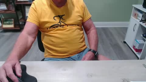 borntobebad2 online show from December 31, 6:46 pm