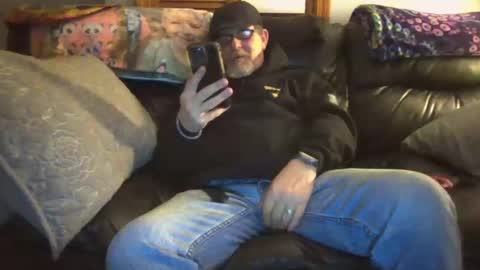 bostonguy1969 online show from March 6, 12:32 am