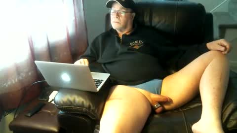 Jackie online show from February 11, 12:58 pm