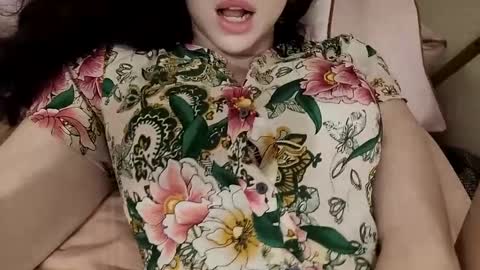 Bouncy Queen Majesty online show from March 4, 11:32 pm