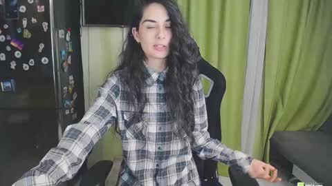 Helen  online show from February 11, 1:41 pm