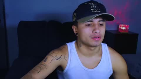 boy_nauthy online show from October 17, 2:54 pm