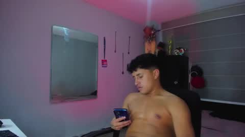 boy_nauthy online show from January 16, 5:21 am