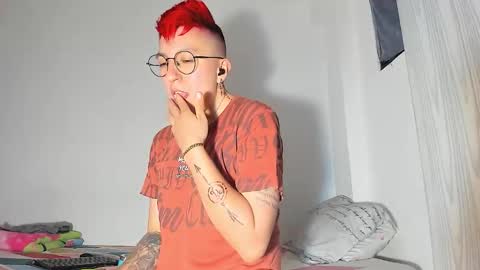 Edward ftm trans queerslave online show from December 19, 9:49 am