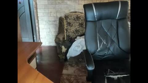 BoyApollon online show from January 23, 12:30 pm