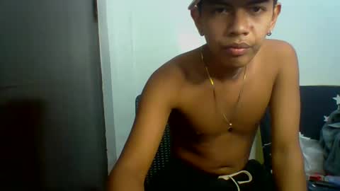 boyax online show from December 11, 6:52 pm