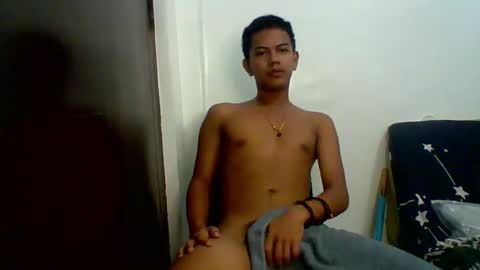 boyax online show from December 10, 8:40 am