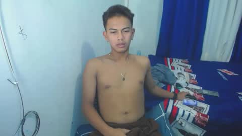 boyax online show from December 25, 11:43 am