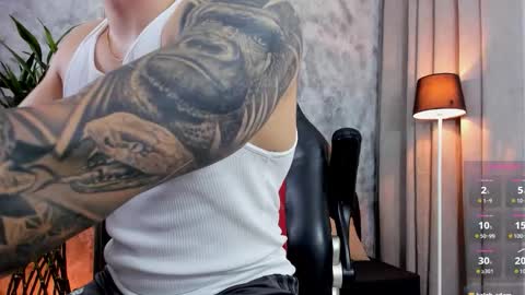 boyc02_ online show from March 11, 12:24 am