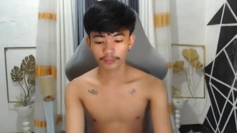 HI IM JAMES DONT FORGET GIVE ME THUMBS UP AND JOIN TO MY FANCLUB online show from December 7, 4:20 pm