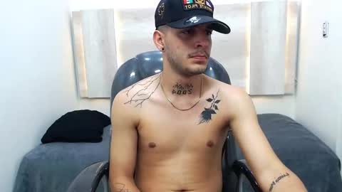 MAX online show from February 3, 4:57 am