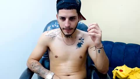 MAX online show from January 12, 11:04 pm